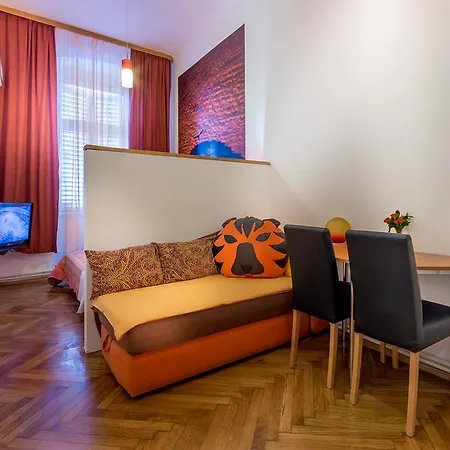 Pensión Center Demetrova Rijeka