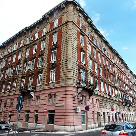 Center Demetrova Guest house Rijeka