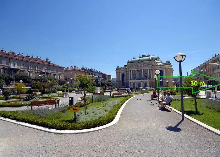 Center Demetrova Pensjonat Rijeka